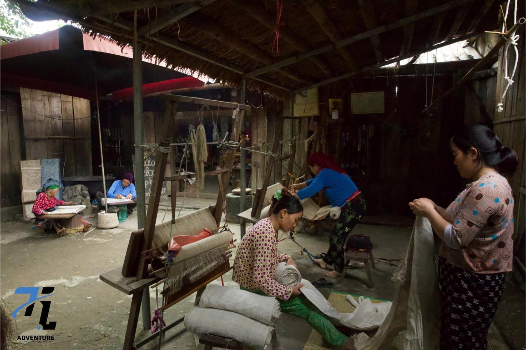Tl Adventure Tour & Motorbike Aparthotel Ha Giang Exterior photo